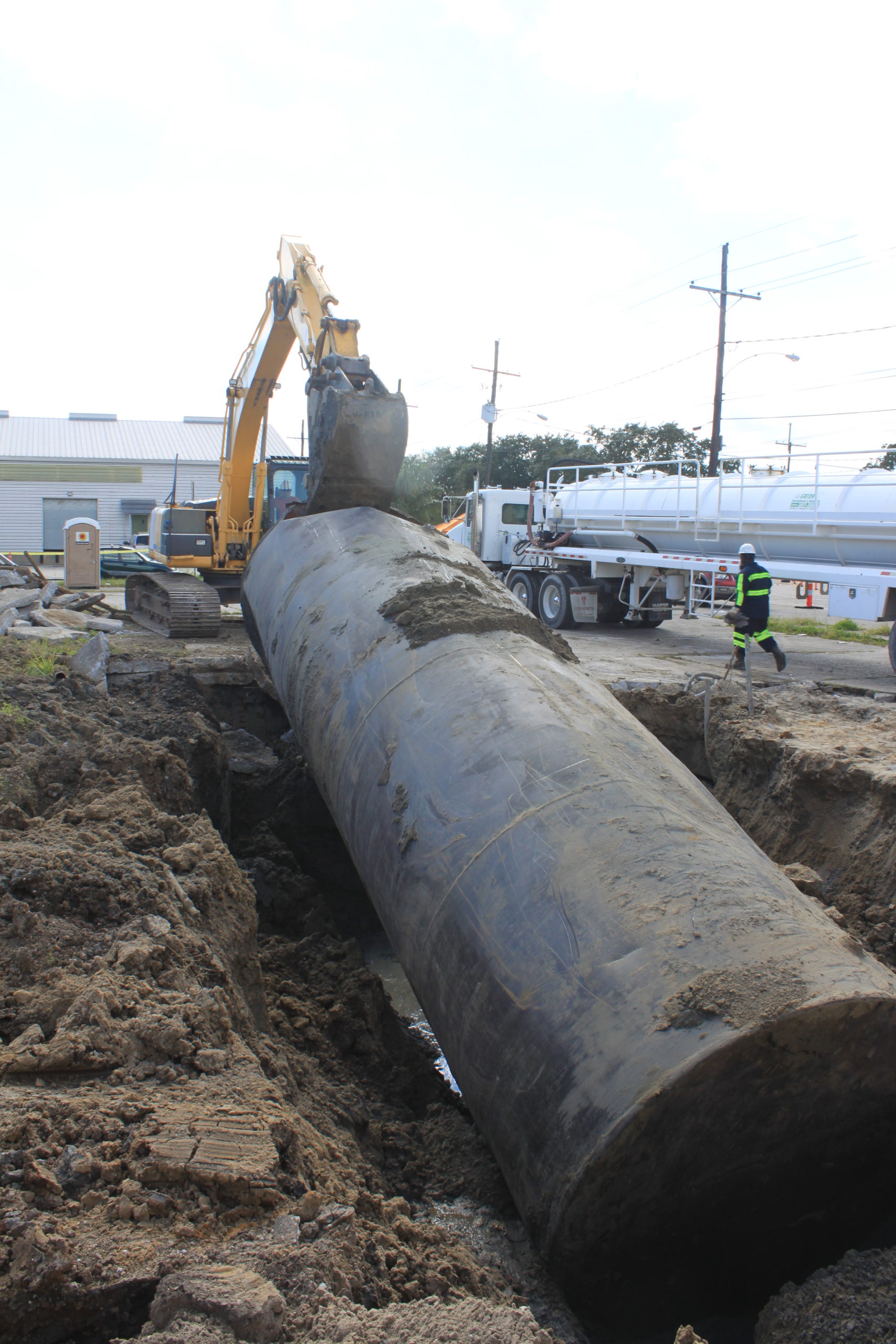 Removing Tank Tank Pull and Remediation